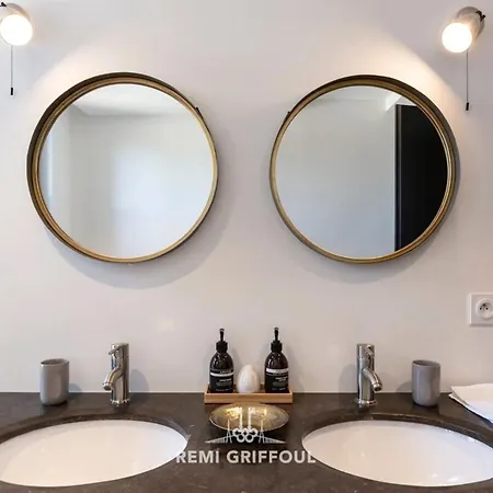 Au 106 Lovely House Historic Center 6 Guests בית נופש הונפלר