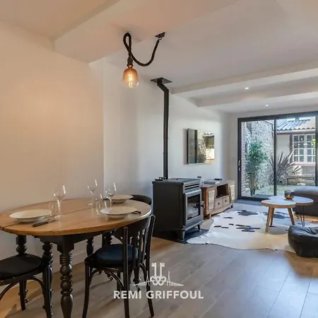 Au 106 Lovely House Historic Center 6 Guests בית נופש